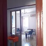 Διαμέρισμα City-inn Ii With 2 Comfortable Single Beds