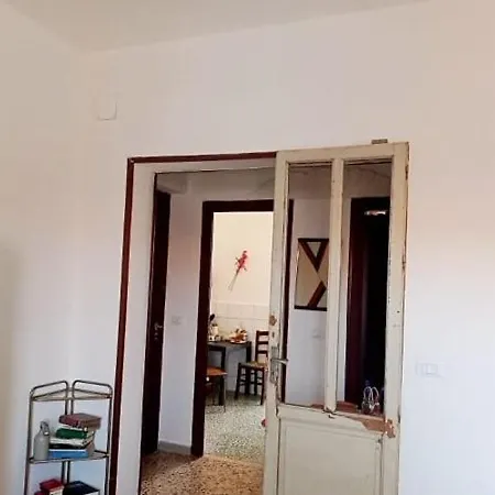 City-inn Ii With 2 Comfortable Single Beds *